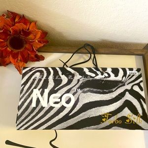 NEO - Hair Straightener -